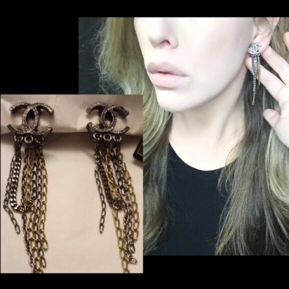 Chanel Clip-on Earrings Gunmetal and Gold Chain Interlocking CC's - Picture 3 of 16